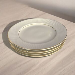 Gibson Black Tie White Lunch Salad Plates Gold Trim Ribbed Rim Set of 4